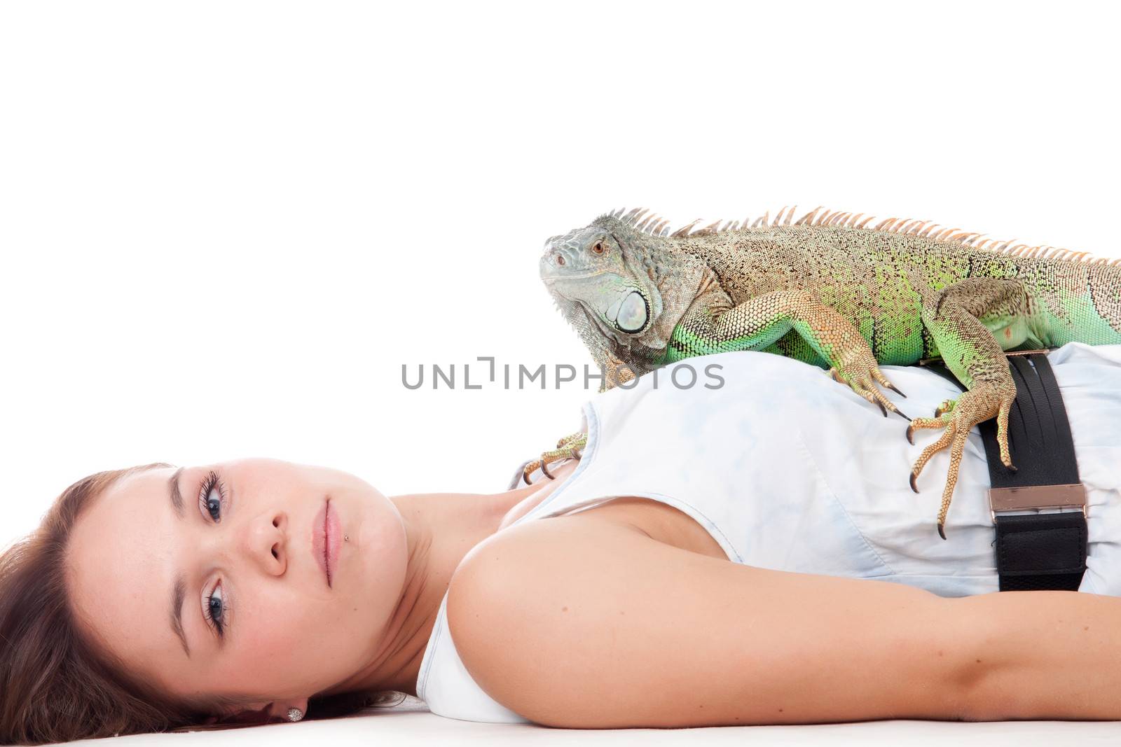 Girl and her iguana by DNFStyle