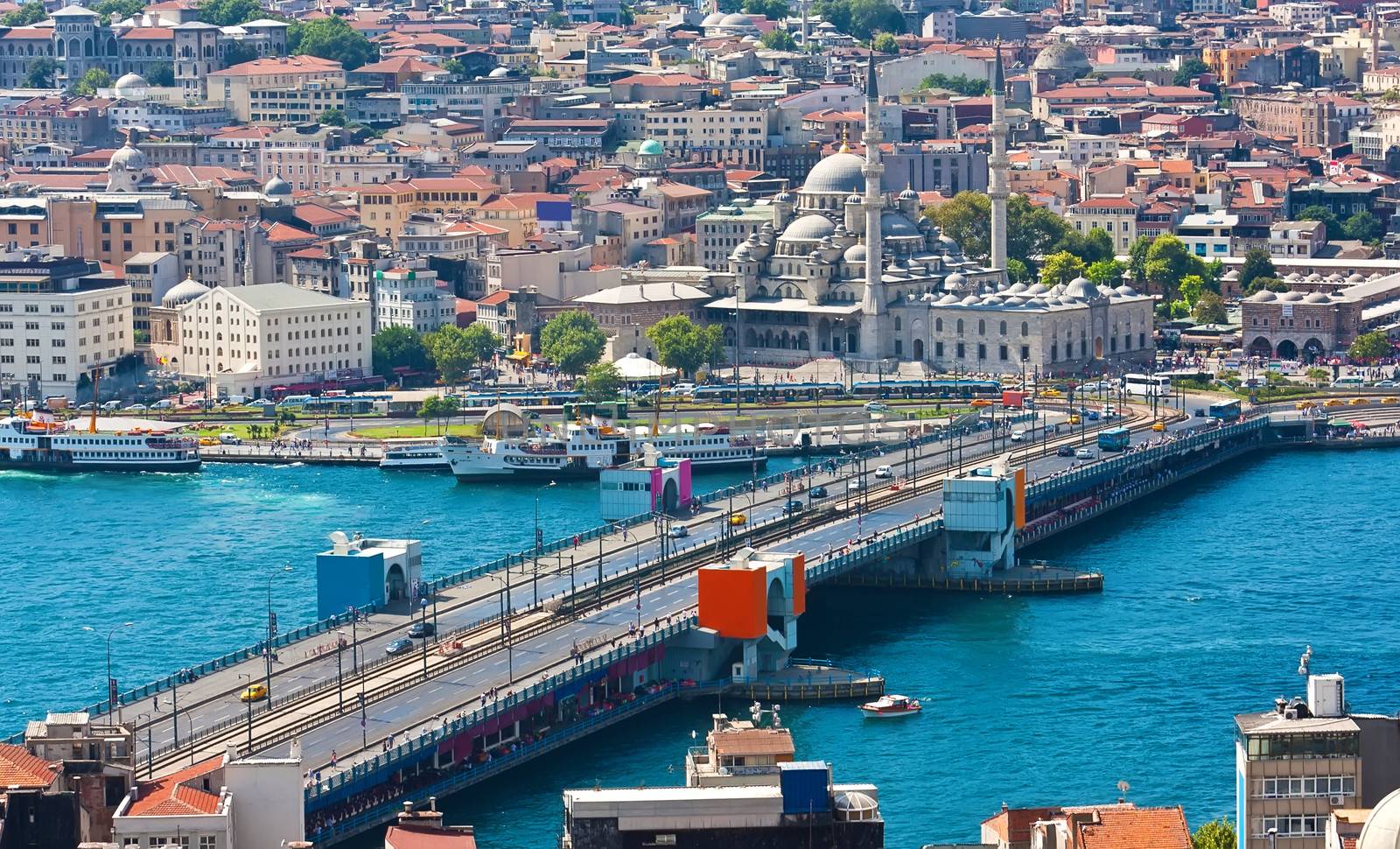 Galata Bridge over Golden Horn, Istanbul, Turkey
