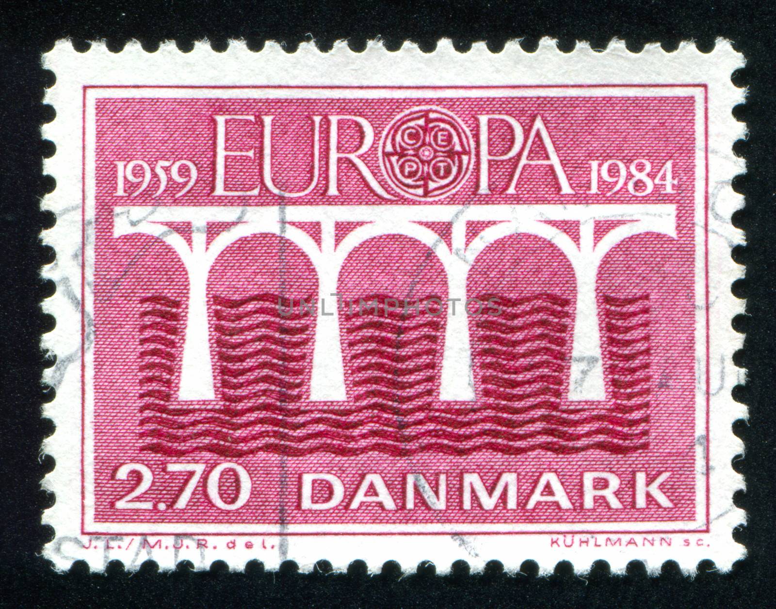 DENMARK - CIRCA 1984: stamp printed by Denmark, shows Bridge, circa 1984