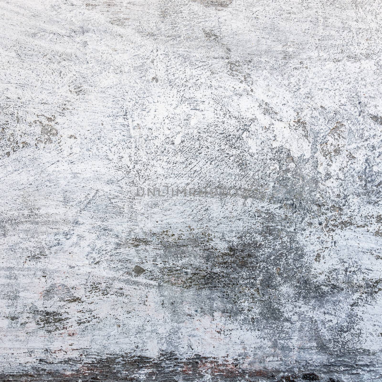 White grungy cement wall by dutourdumonde