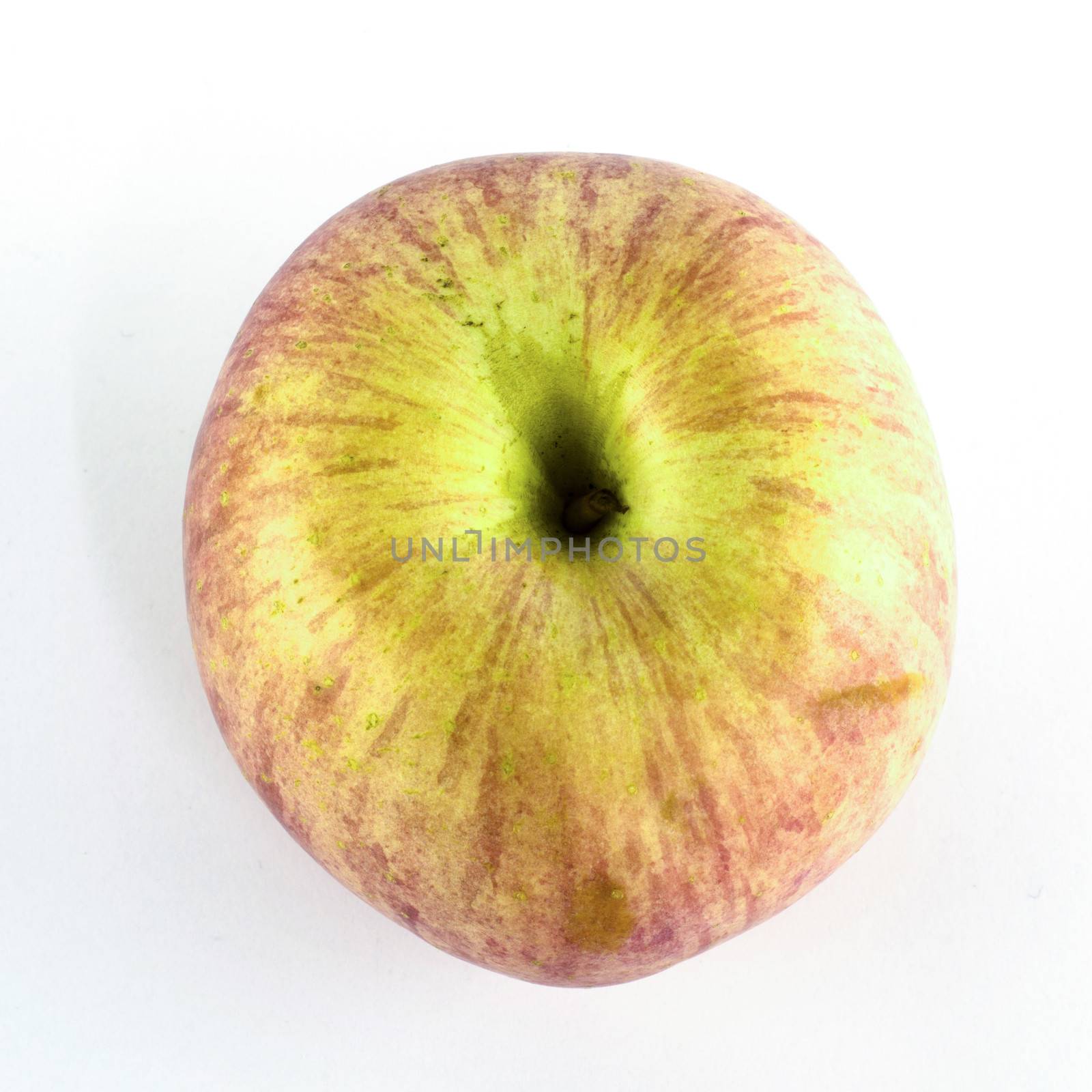 apple isolated on white background