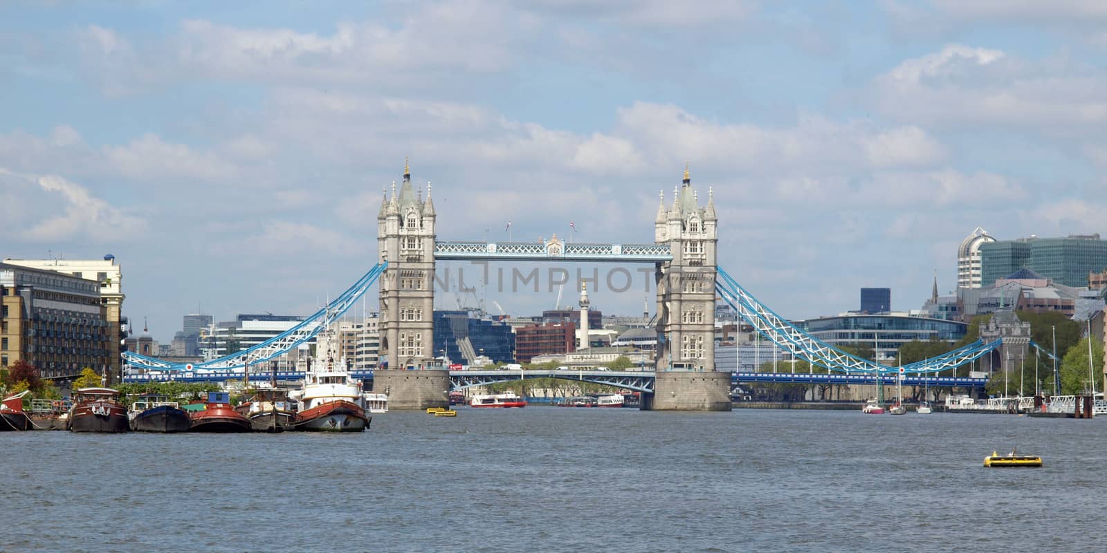 Tower Bridge, London by claudiodivizia
