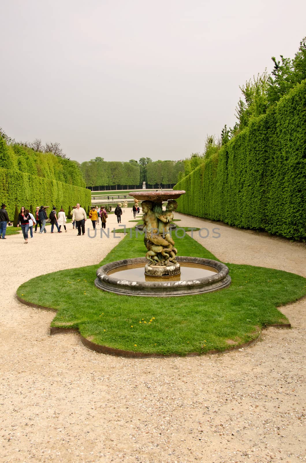 Palace of Versailles, France by lauria