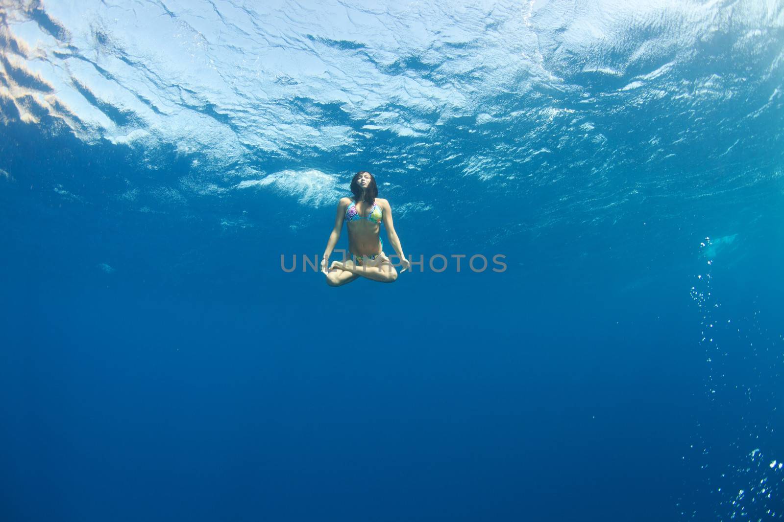 lotus position underwater