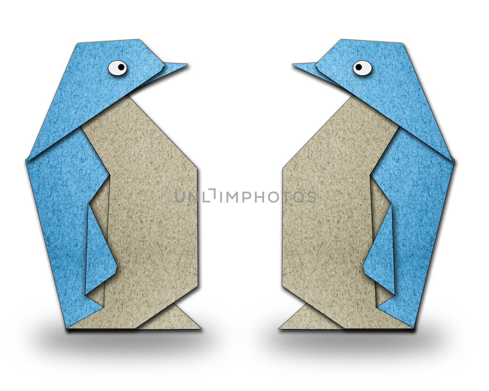 origami couple of penguin by Sorapop