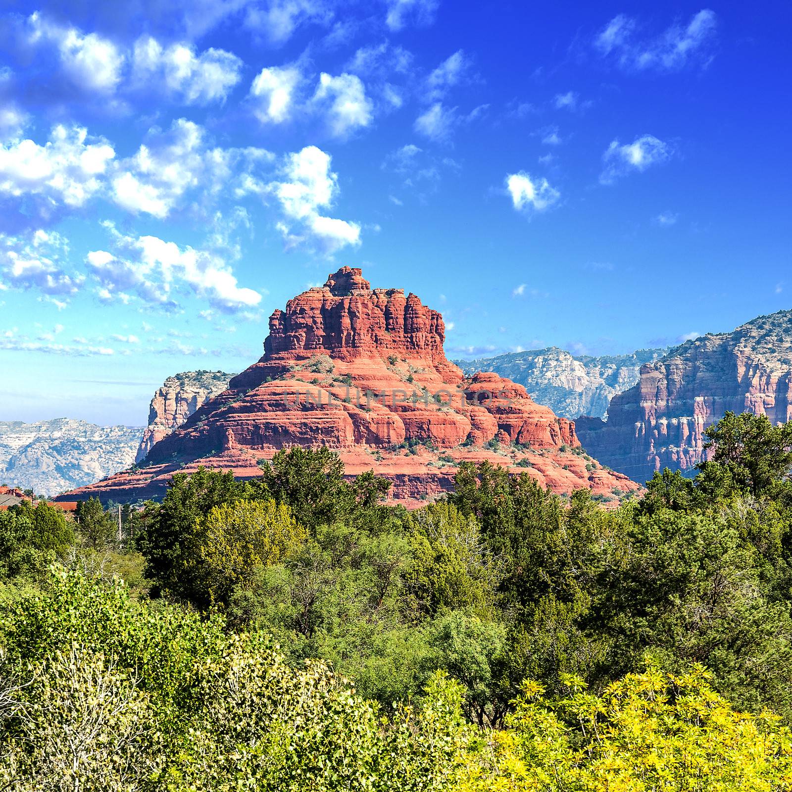 famous bell rock and Courthouse Butte in Sedona, Arizona, USA