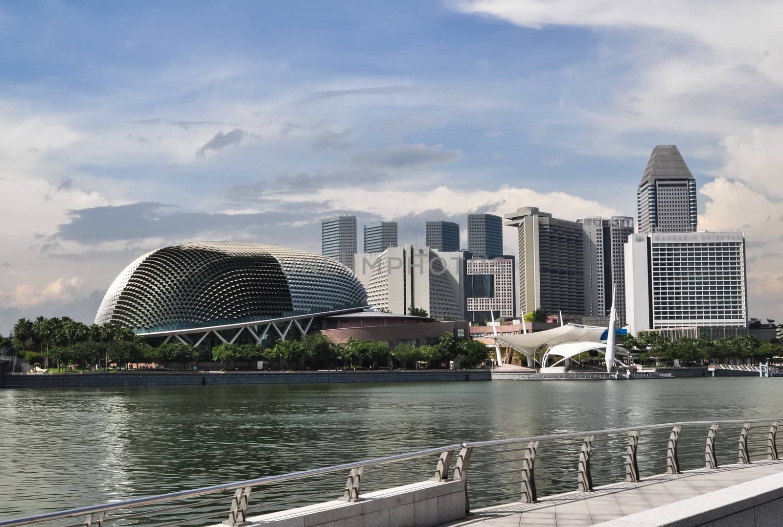 Singapore city skyline finacial district by weltreisendertj