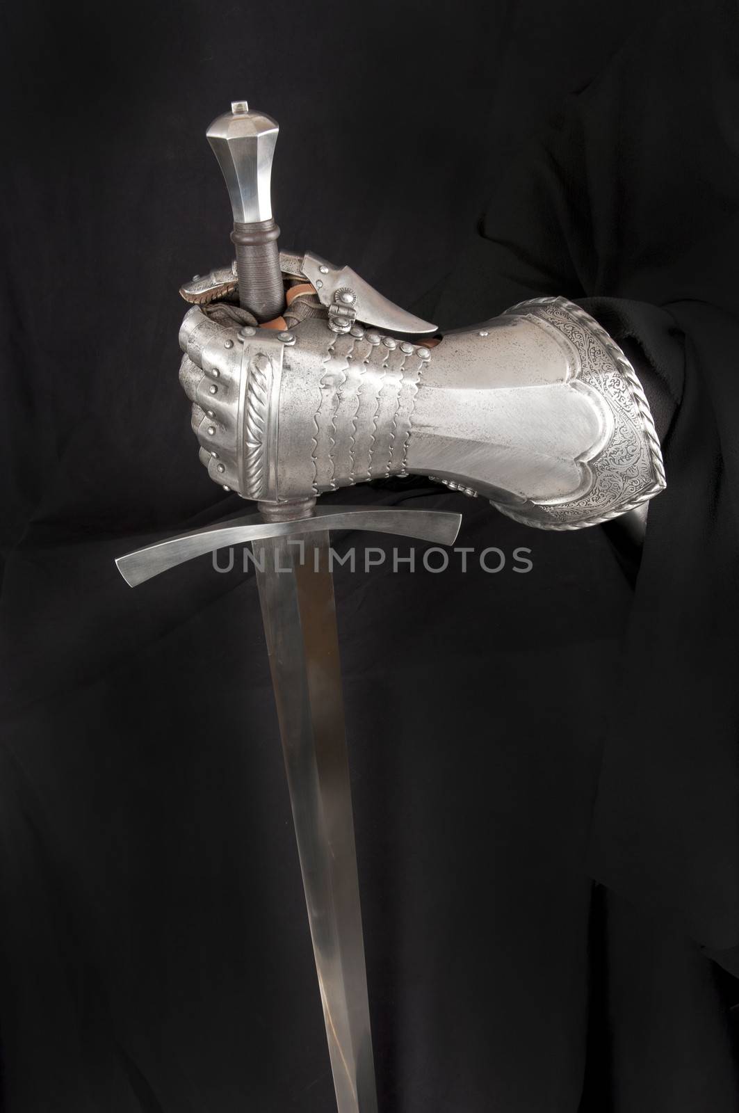 Knight's metal glove. Element protective armor