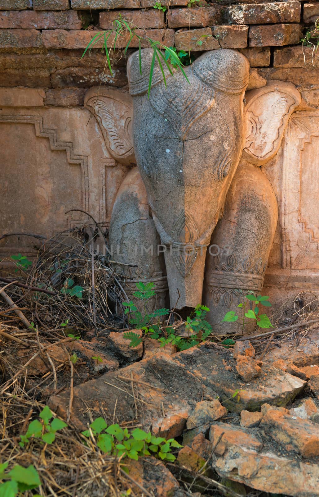 Elephant image on ruins of ancient Burmese Buddhist pagodas Nyaung Ohak in the village of Indein on Inlay Lake in Shan State, Myanmar (Burma).