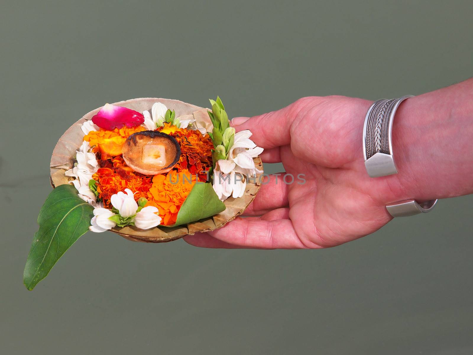 flower arangment on the ganges river      