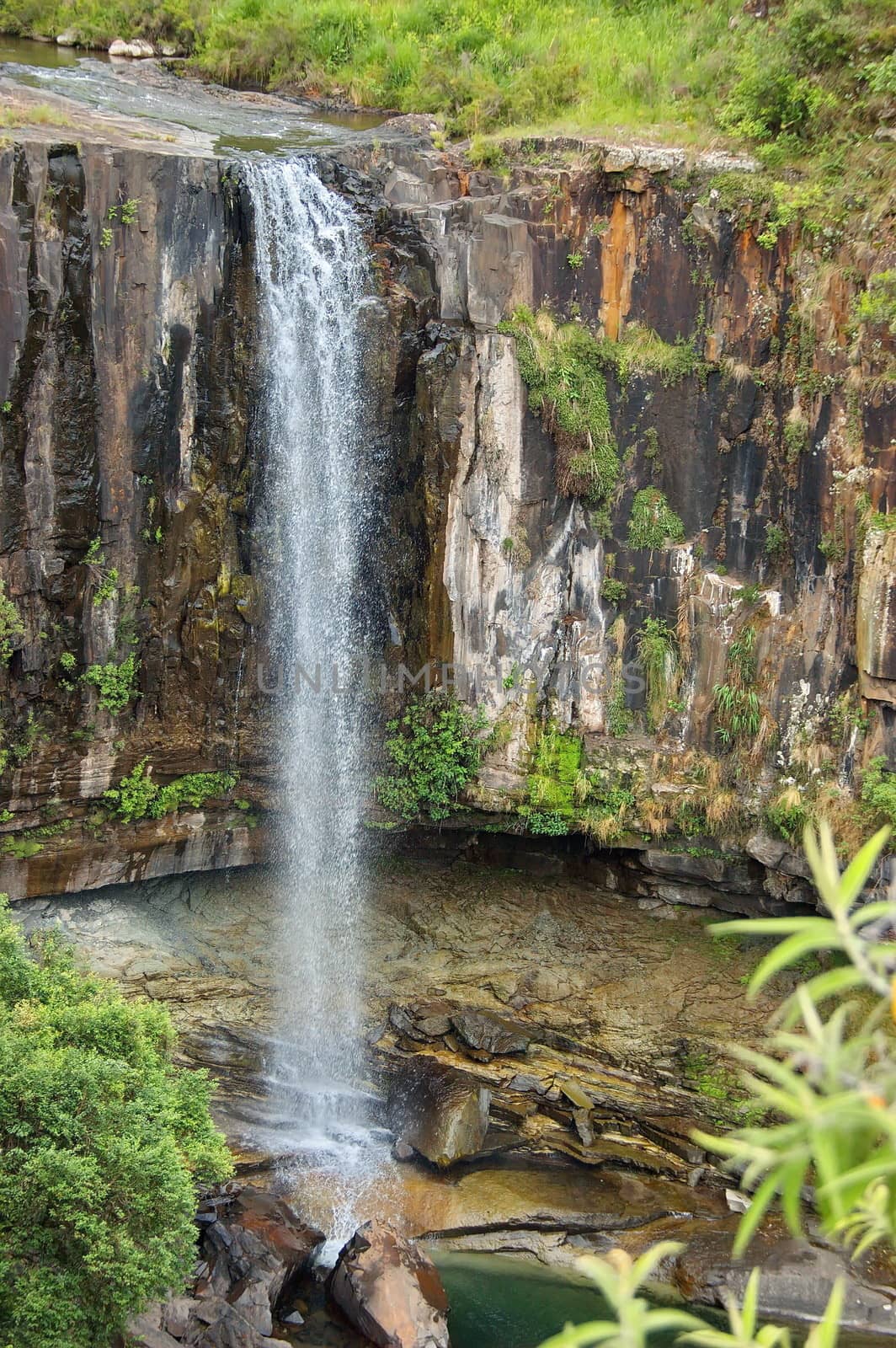 Sterkspruit waterfalls, Monk's Cowl Nature Reserve, Ukhahlamba-Drakensberg, KwaZulu-Natal, South Africa. Еmerald lake.