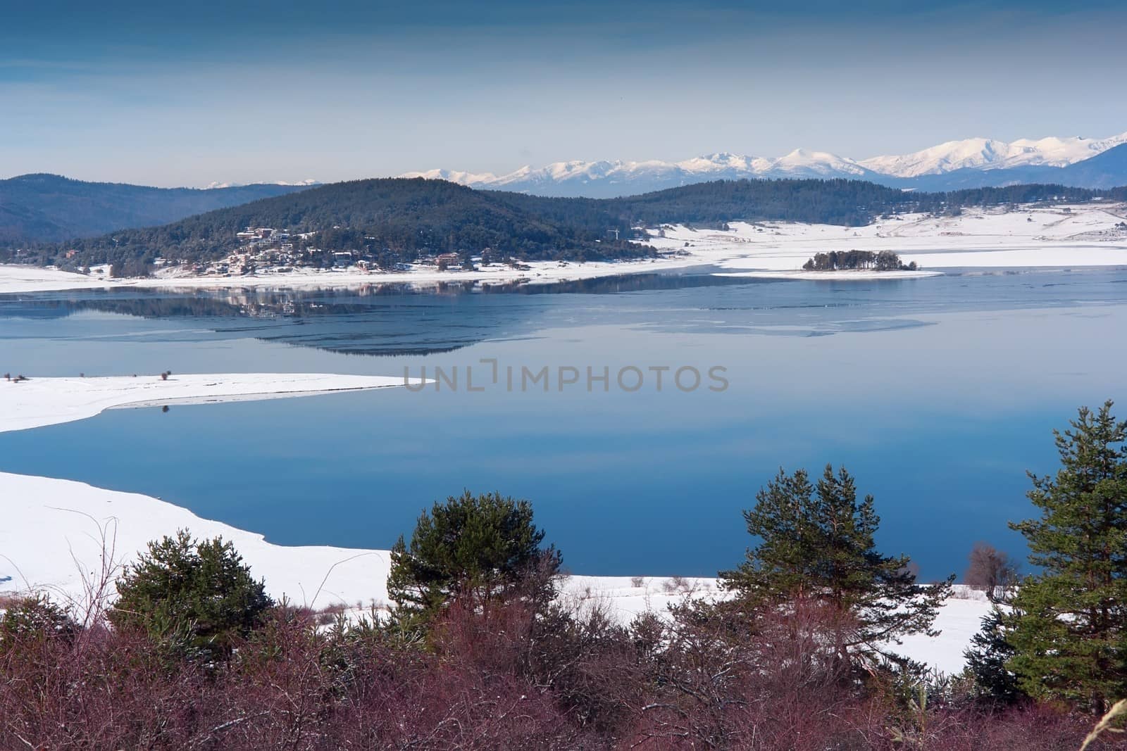 winter lake by mitakag