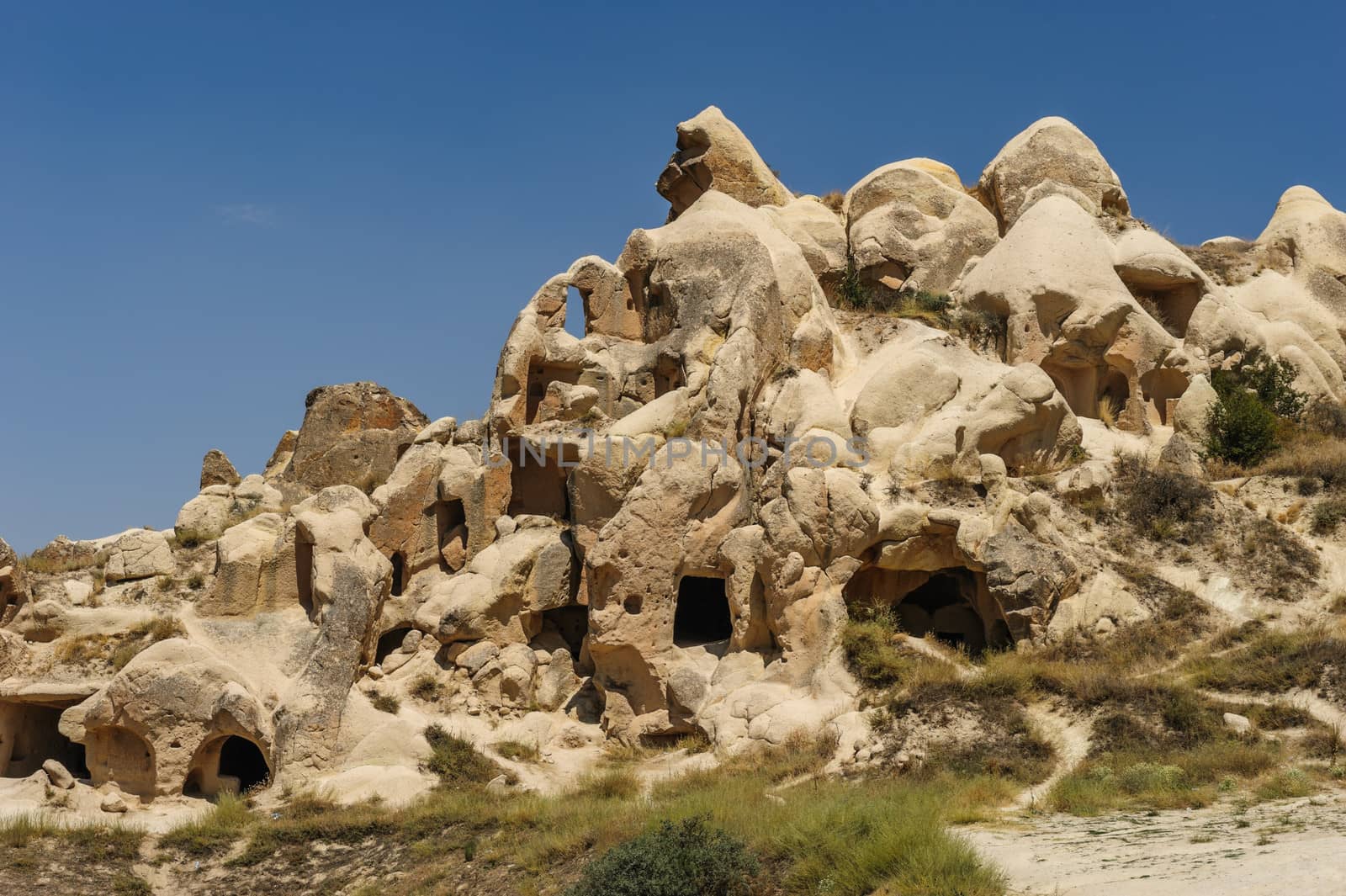 Rocks near Goreme,  Cappadocia, Turkey by starush