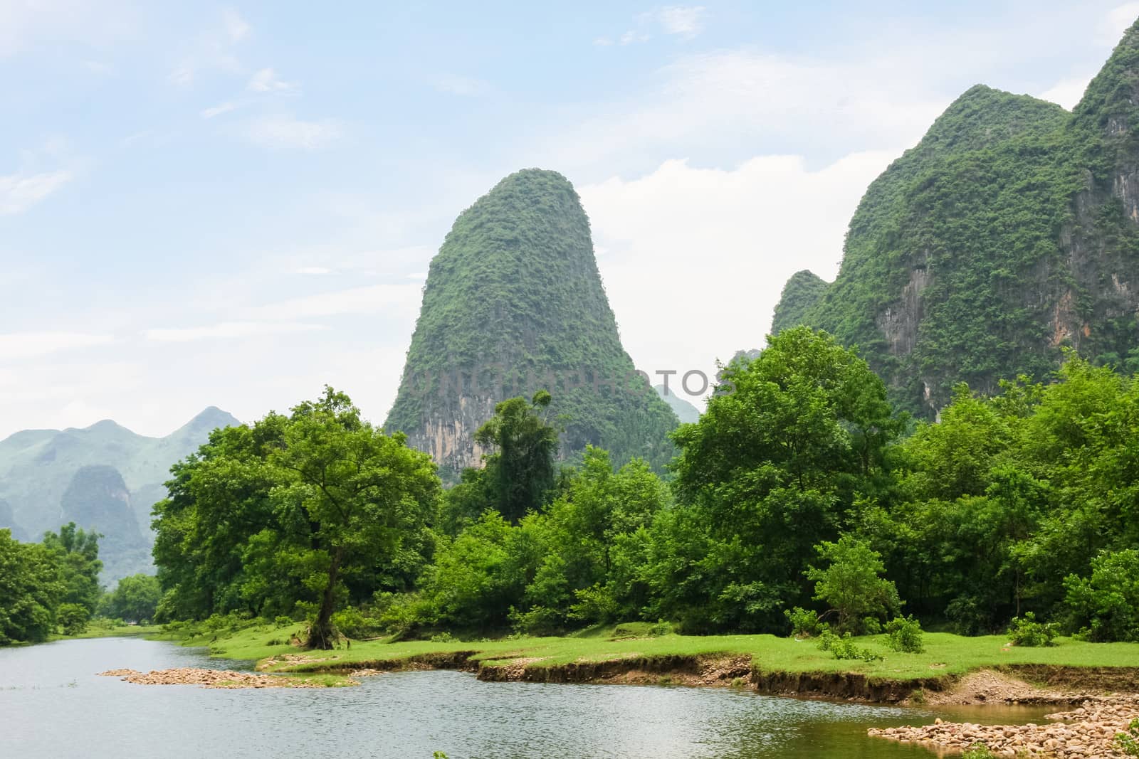China Li river landscape by juhku
