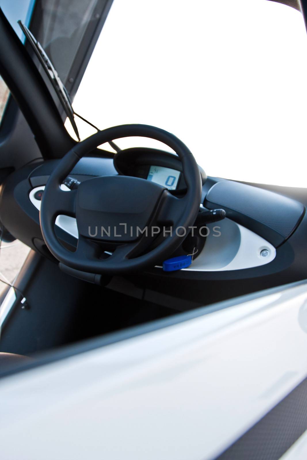 Dashboard in modern electric car by Caracarafoto