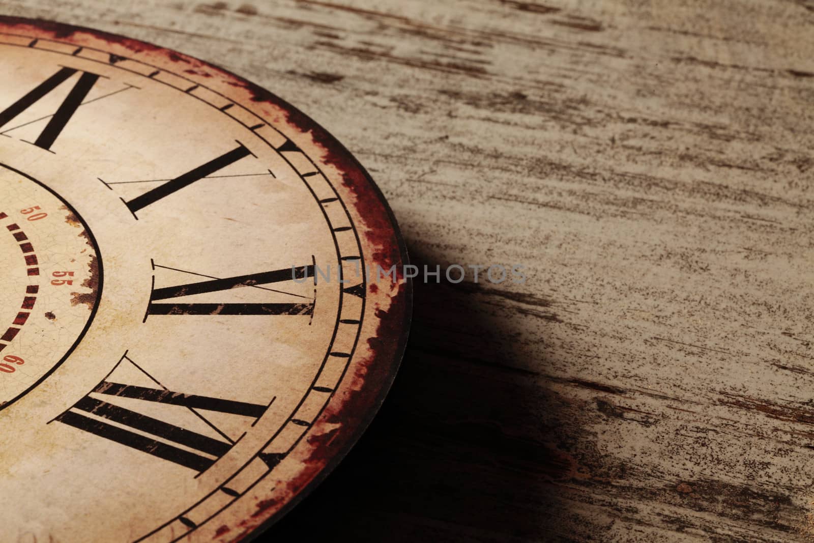vintage clock by erllre