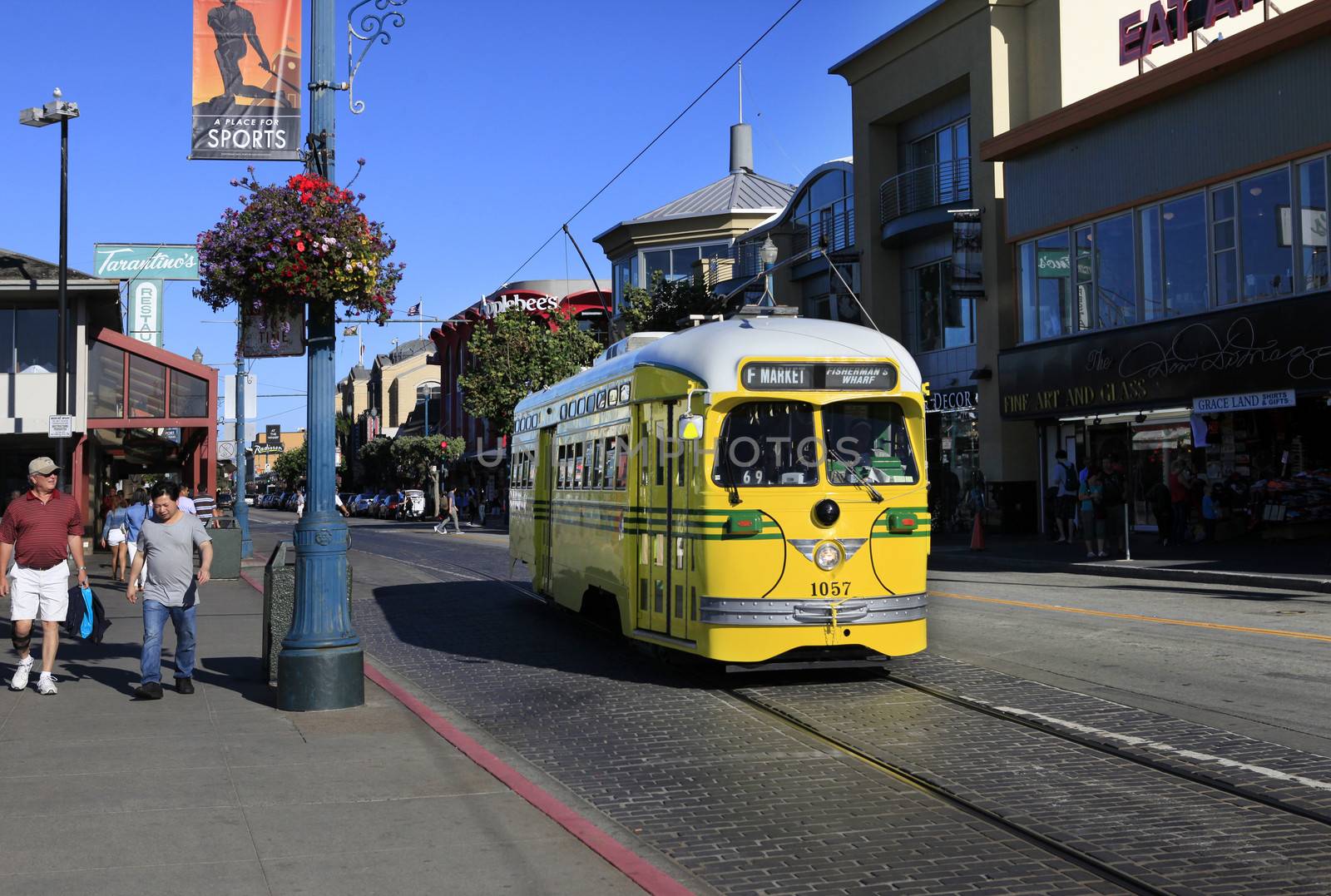SAN FRANCISCO, CA, USA - SEPTEMBER 24: Yellow tram on the streets of San Francisco 24 September 2013