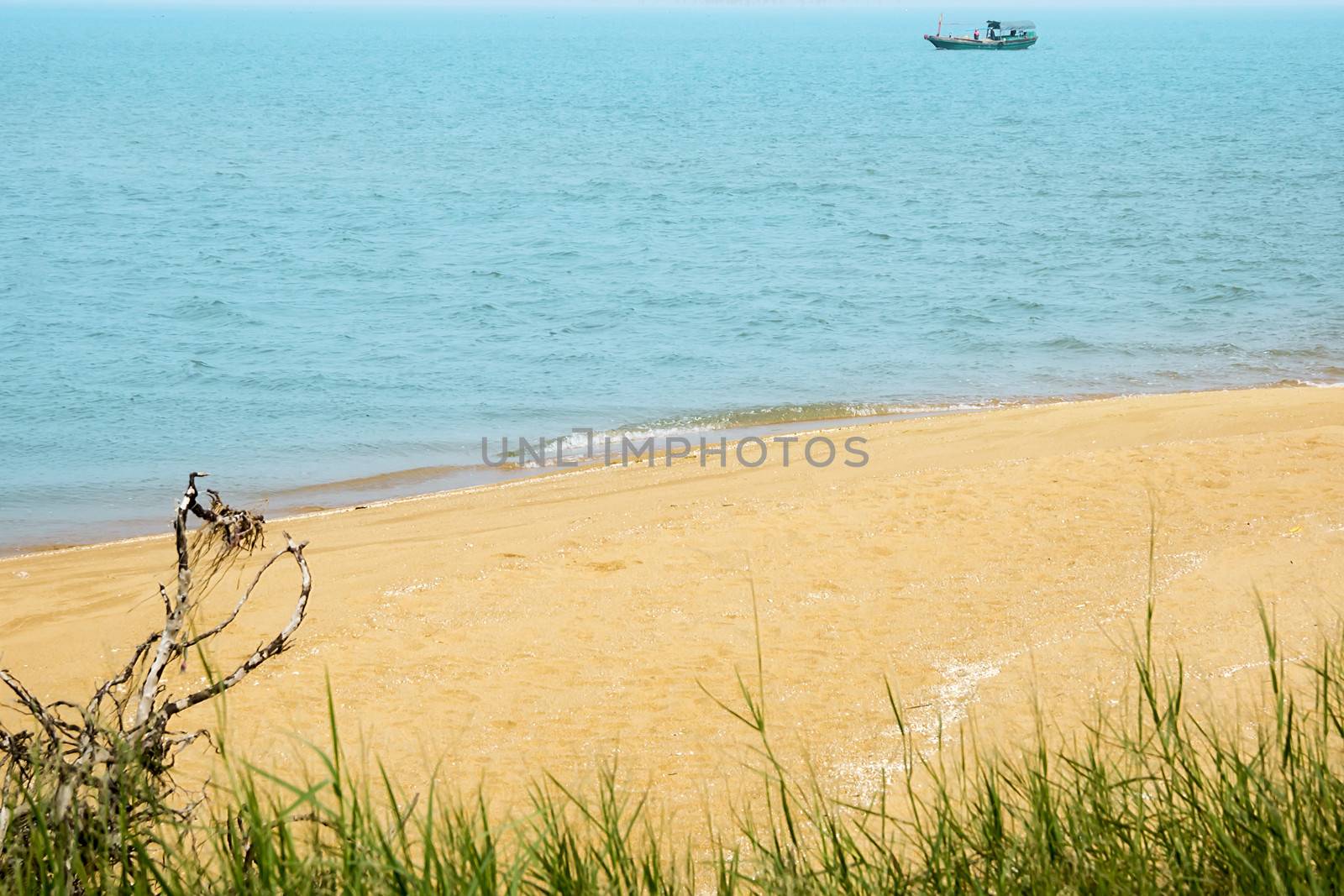 China is trying to make Hainan Island into an international tourist island