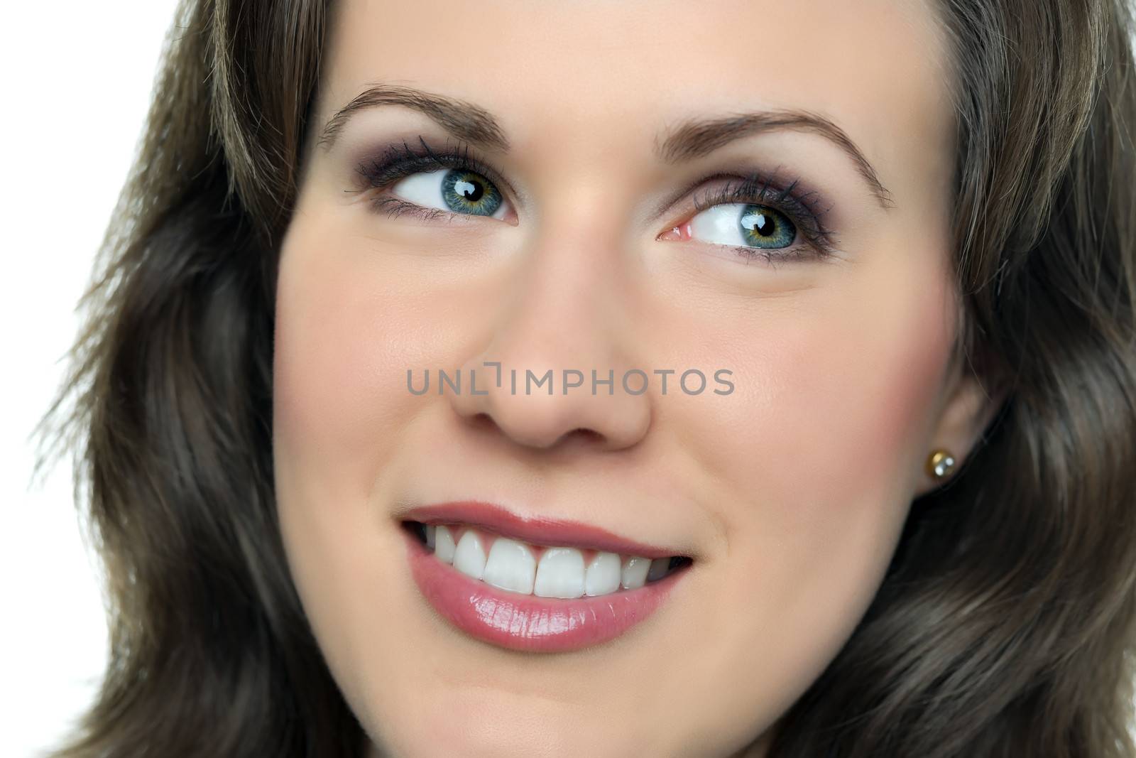 Portrait smiling woman by w20er