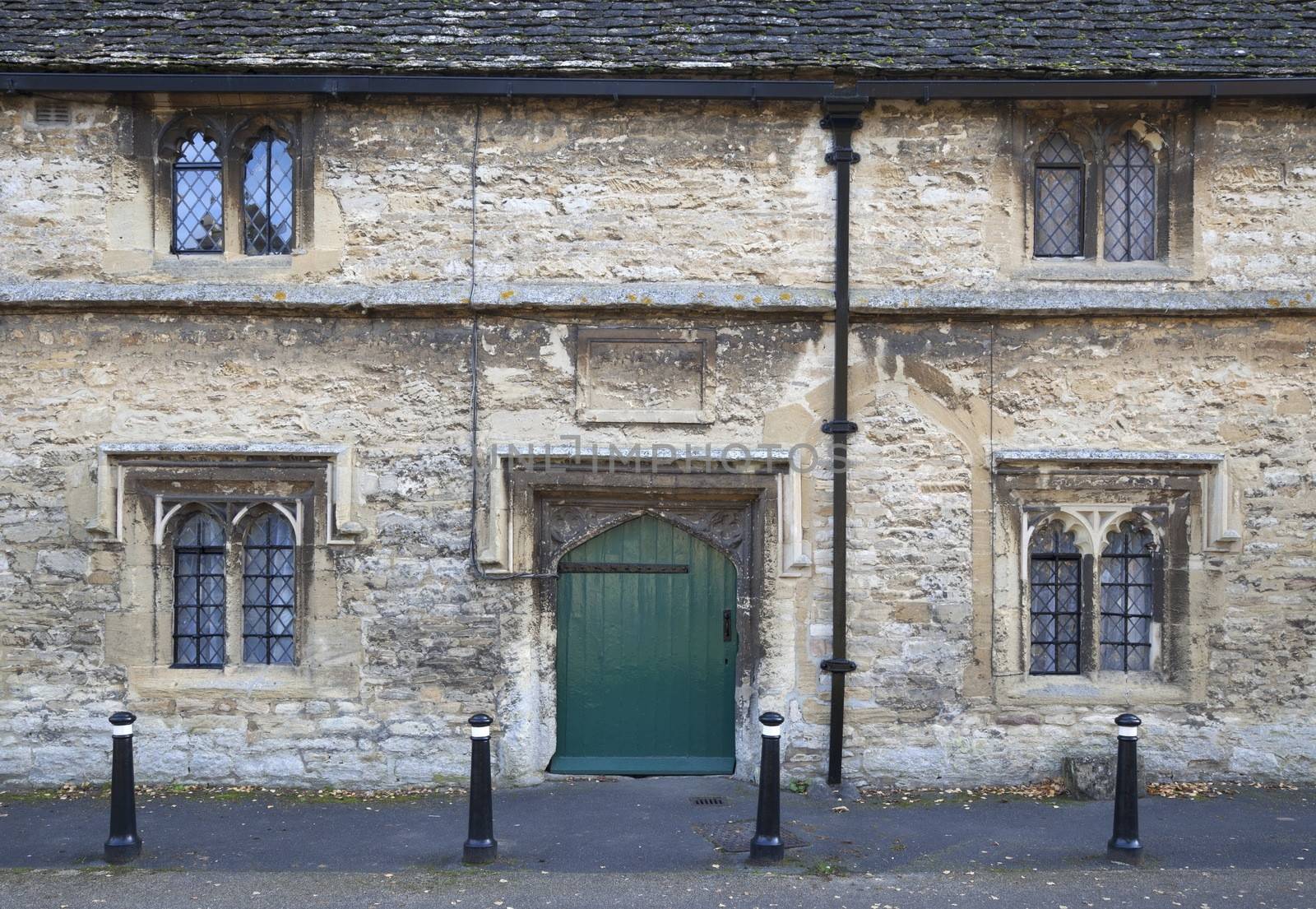 Almeshouses in the Cotswolds village of Burford, Oxfordshire, England.