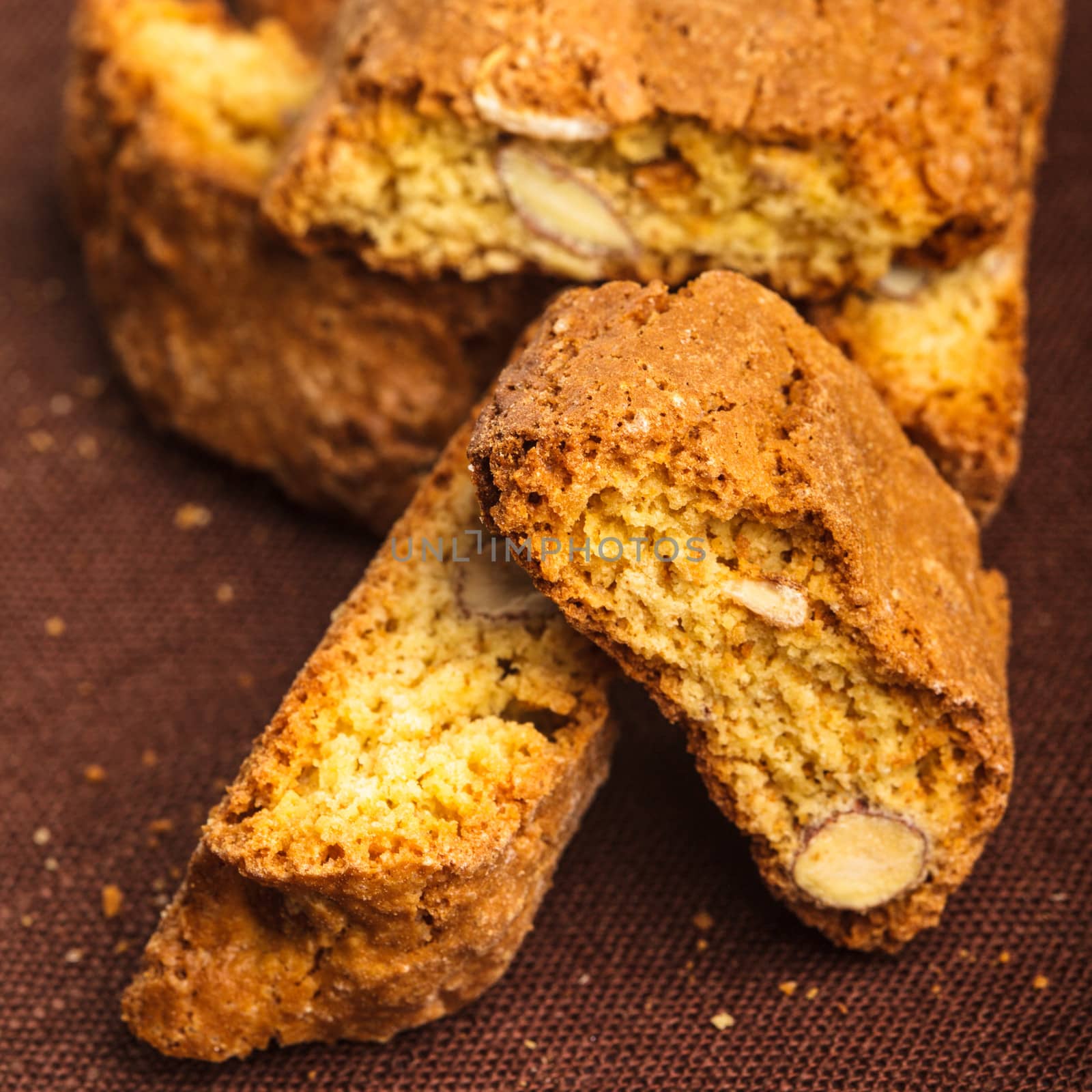 Cantuccini cookies by oksix