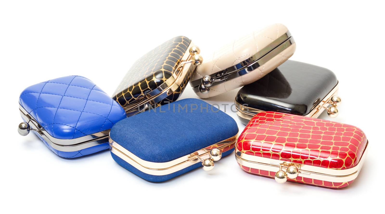 Set of fashionable female handbags by Discovod