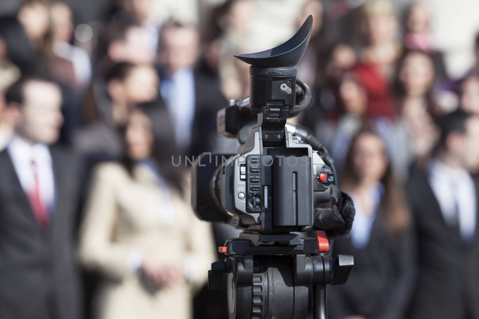 Covering an event with a video camera