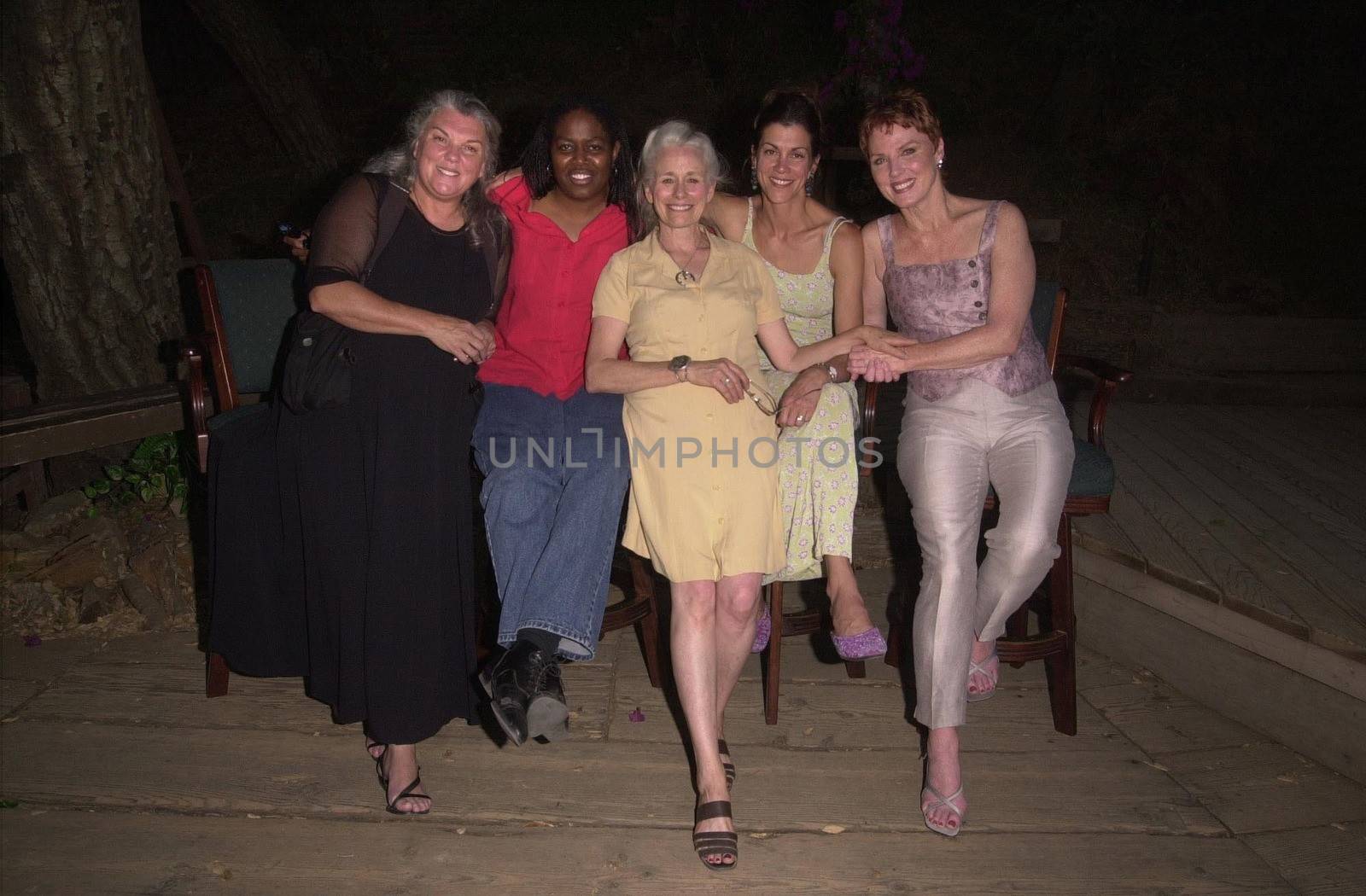 Tyne Daly, Earnestine Phillips, Herta Ware, Wendie Malick and Mariette Hartley at The Strength of Women at the Will Geer Theatricum Botanicum. 08-19-00