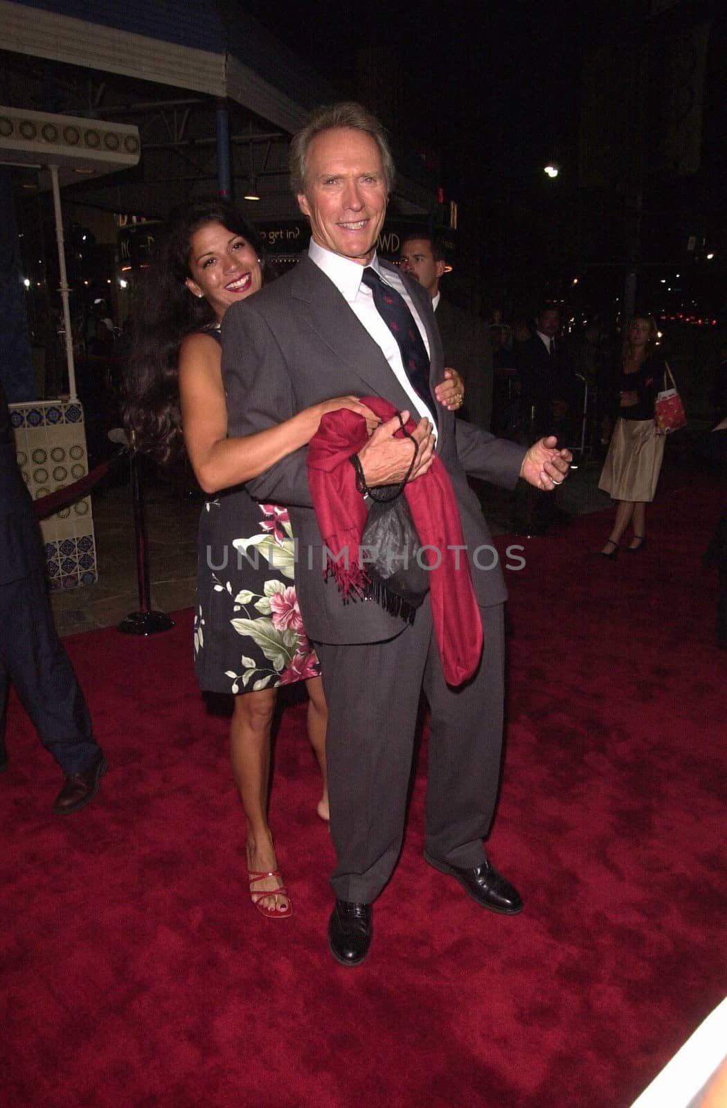 Clint Eastwood and Dina Ruiz at the premiere of "Space Cowboys" in Westwood. 08-01-00