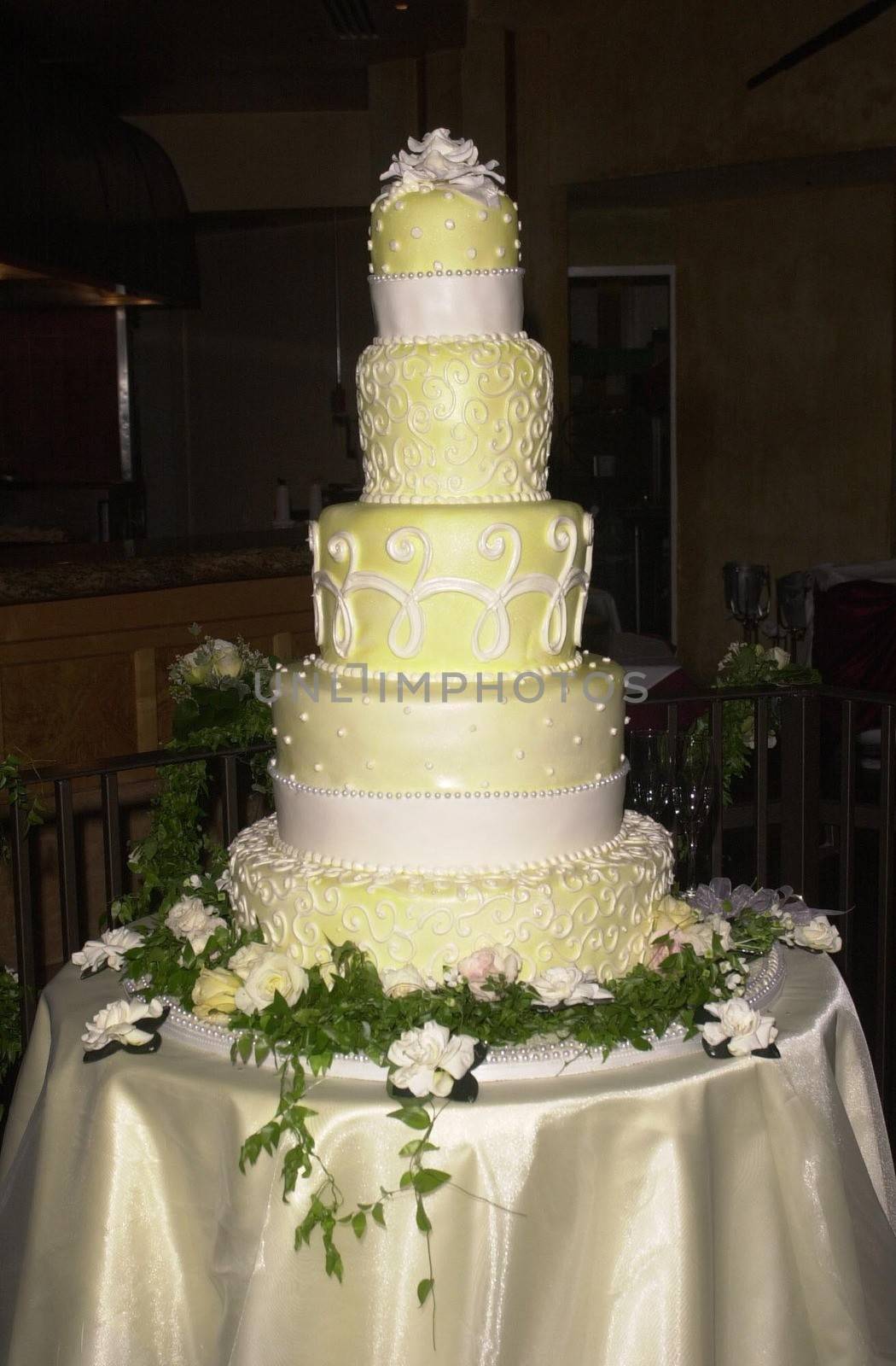 The Cake at the premiere of My 5 Wives in Santa Monica. 08-28-00