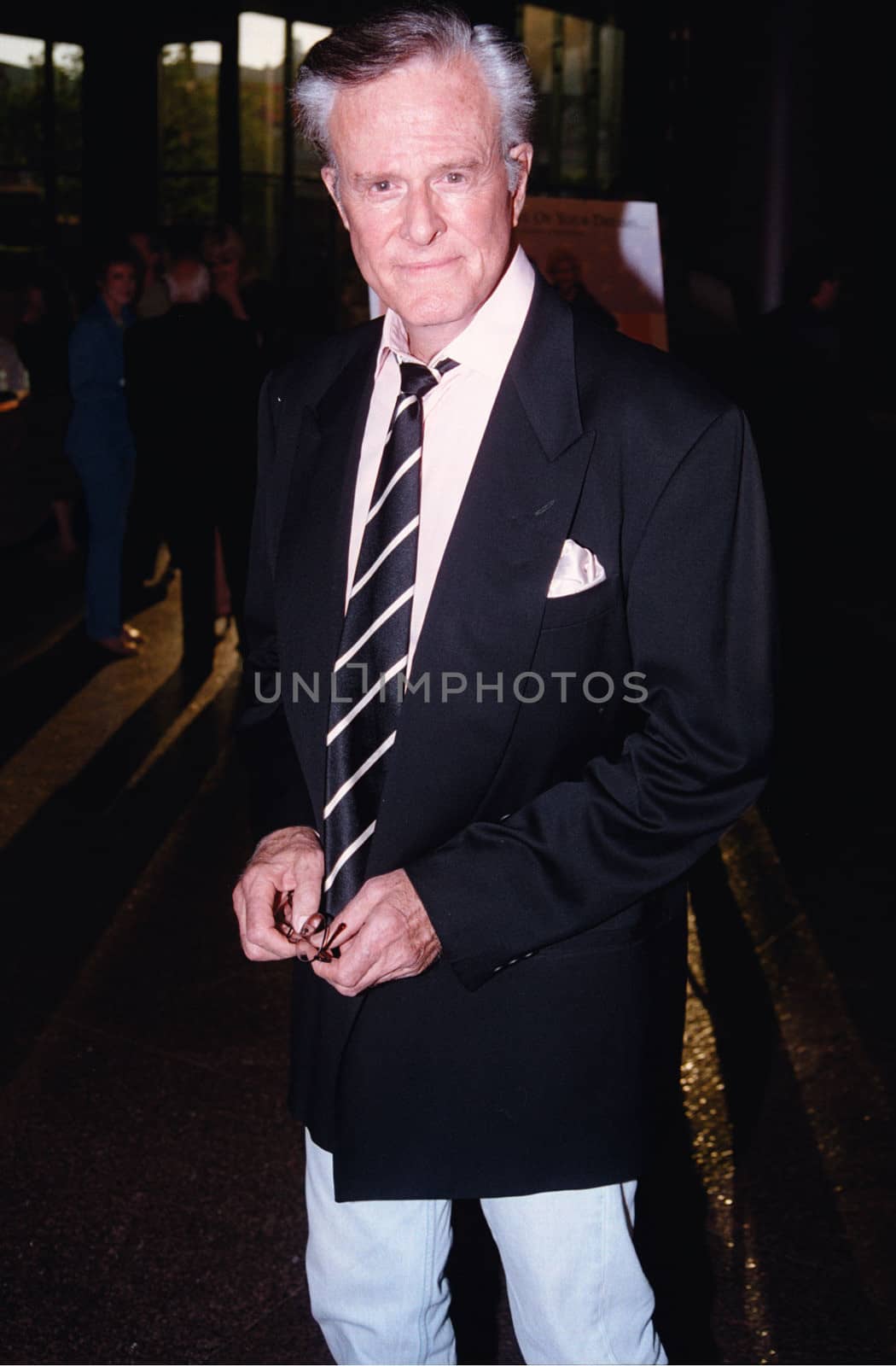 Robert Culp at the premiere of the TNT movie Running Mates. 08-01-00
