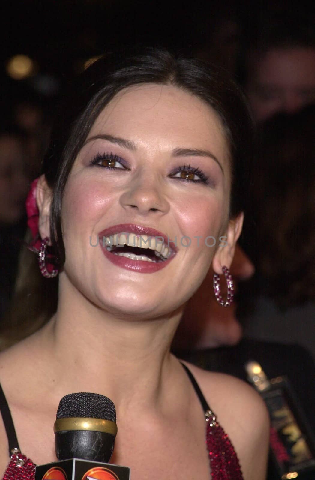 Catherine Zeta-Jones at the premiere of USA Films "Traffic" in Beverly Hills, 12-14-00