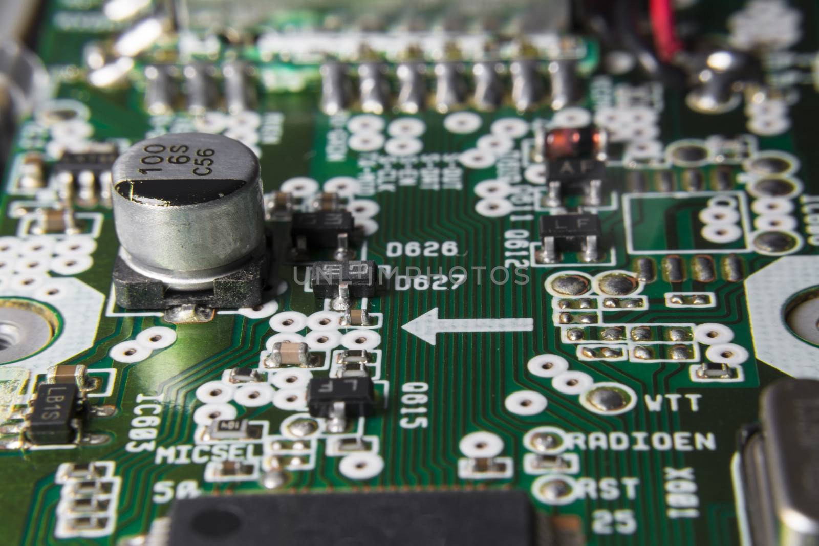 Circuit board with chips and capacitor