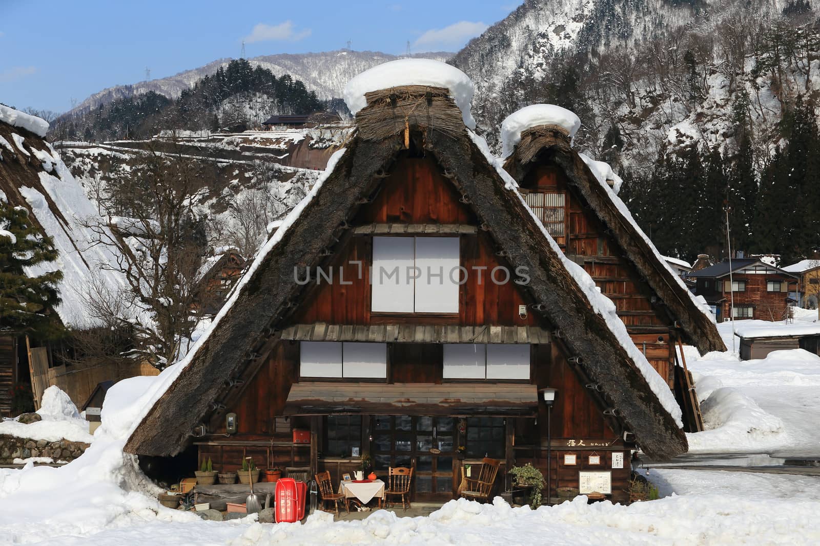 Shirakawa go village hut by rufous
