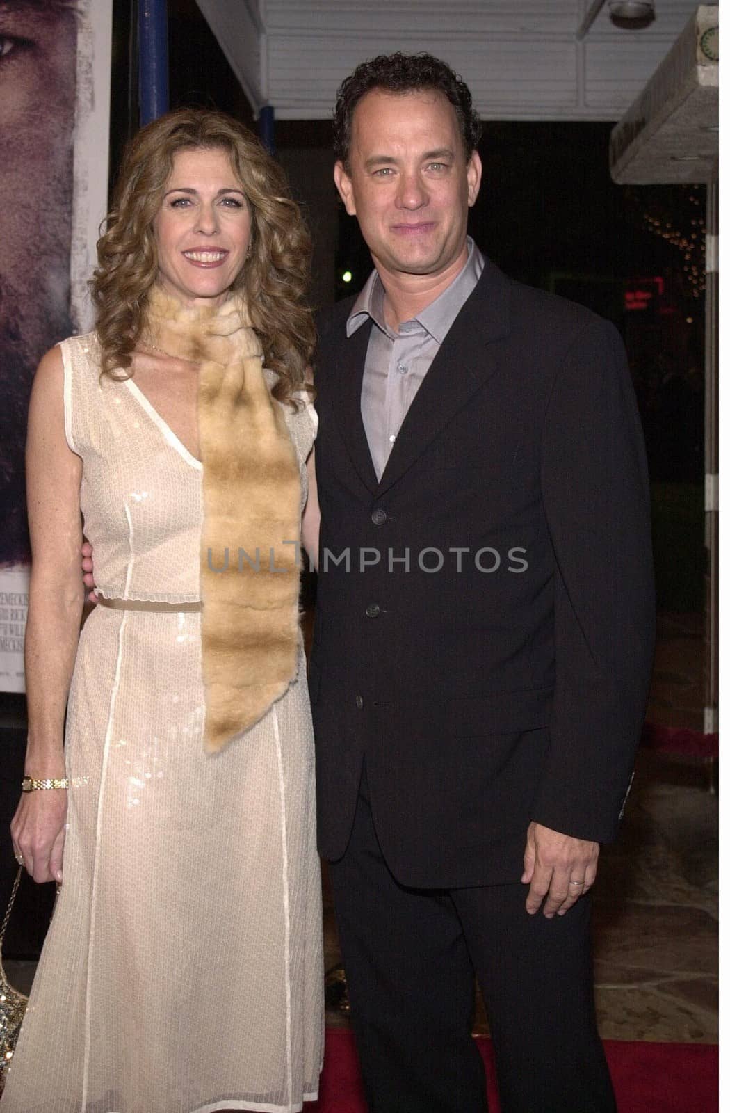 Rita Wilson and Tom Hanks at the premiere of 20th Century Fox's "Cast Away" in Westwood, 12-07-00