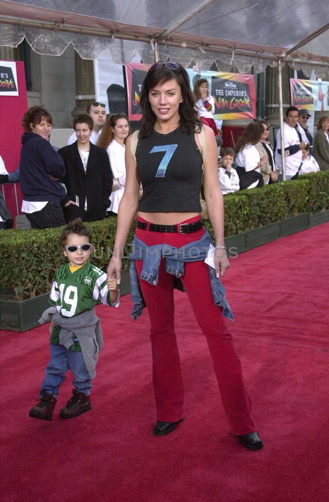 Krista Allen at the premiere of Disney's "The Emperors New Groove" in Hollywood, 12-10-00