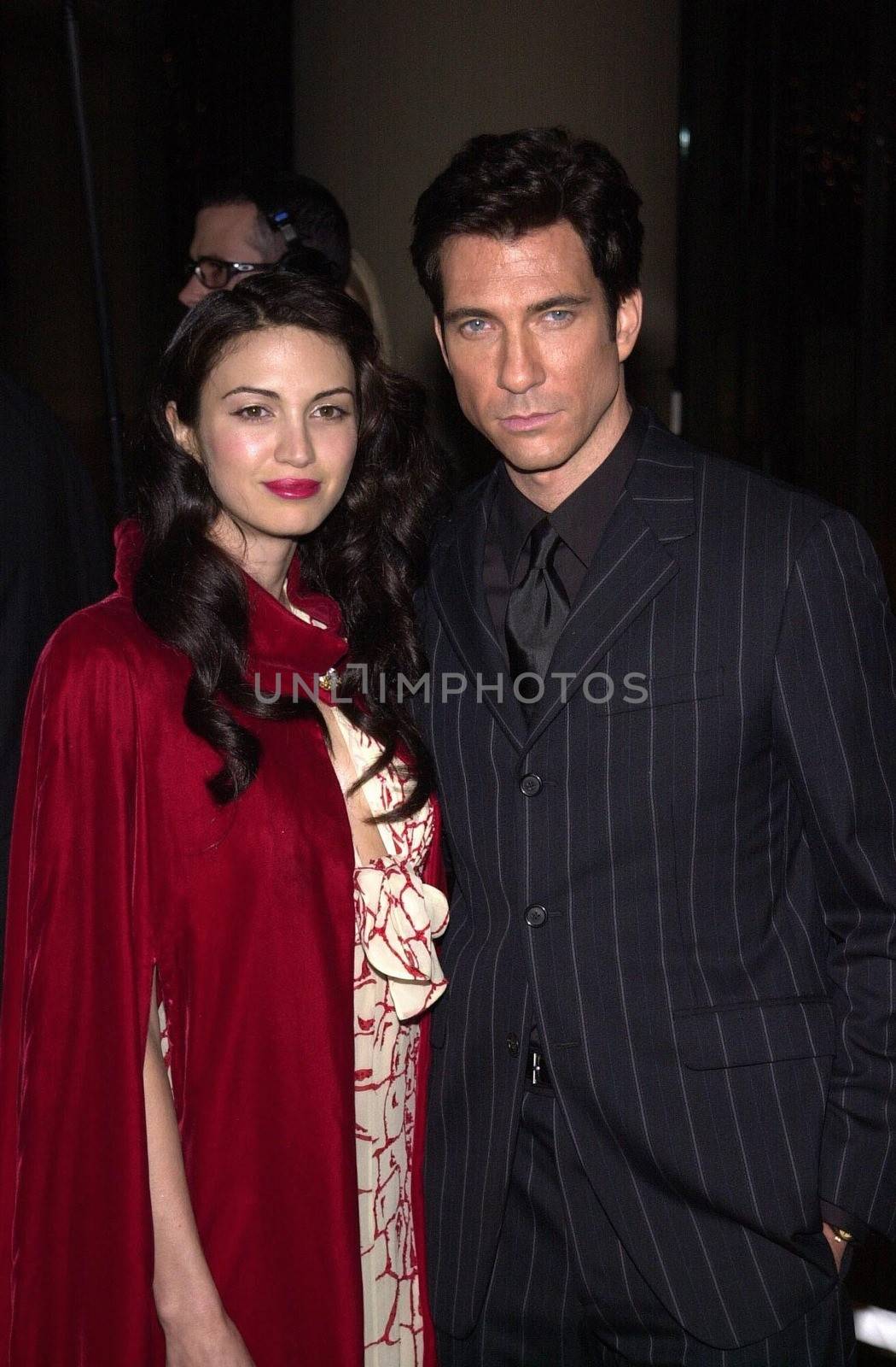 Dylan McDermott and Shiva at the 10th Annual Fire and Ice Ball to benefit the Revlon/UCLA Women's Cancer Research program. Beverly Hills, 12-22-00