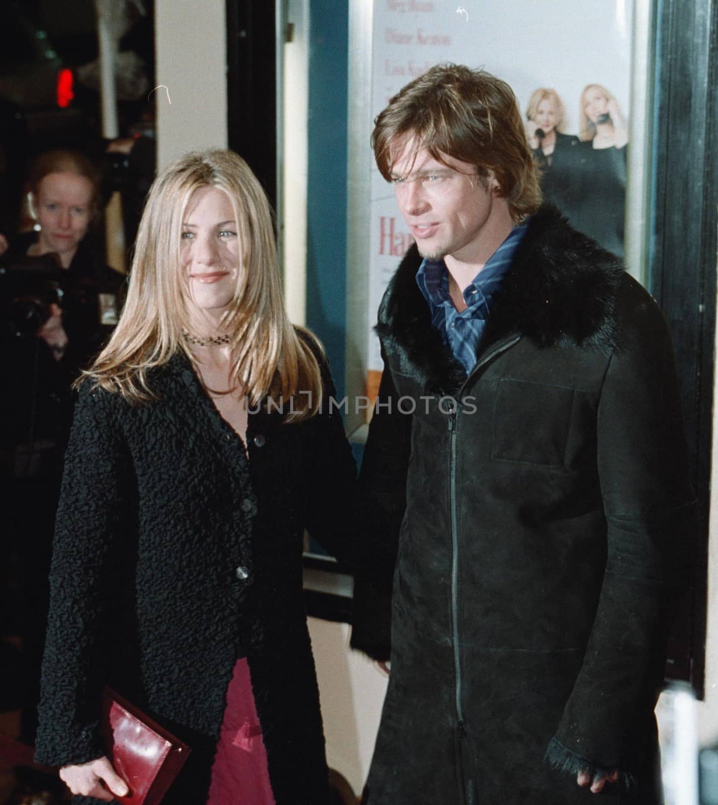 Jennifer Aniston and Brad Pitt at the premiere of Columbia Tristar's "Hanging Up" in Westwood, 02-16-00