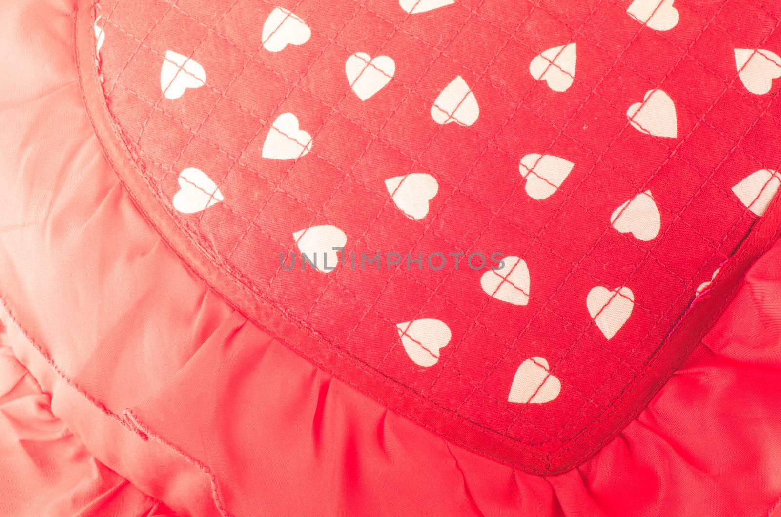 Heart pillow by sweetcrisis