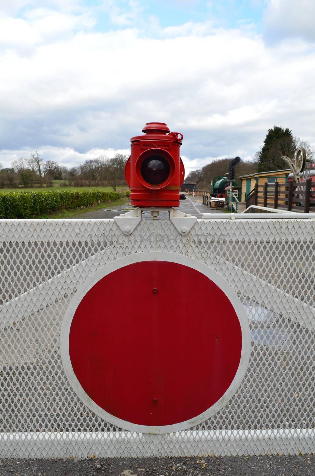 Railway gate and stop lamp. by bunsview