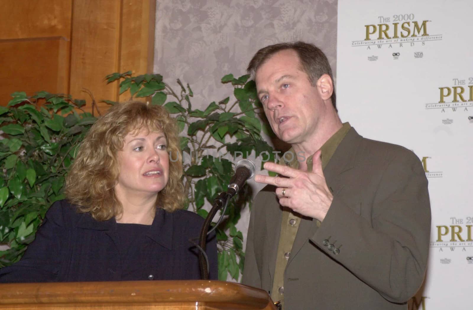 Catherine Hicks and Stephen Collins at the nominations announcement for the 2000 Prism Awards, 02-08-00