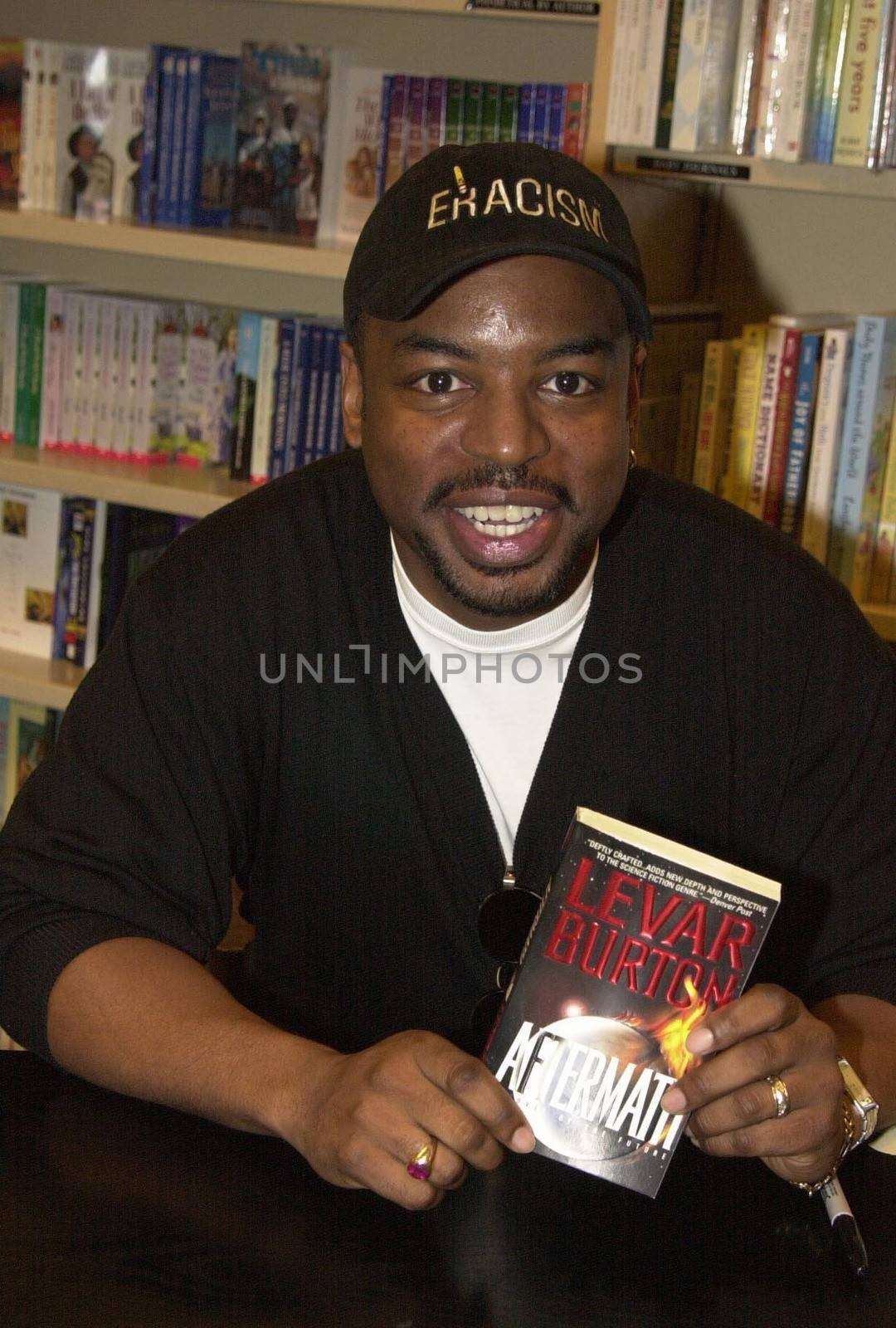 Levar Burton at Barnes and Nobles in Santa Monica to sign copies of his book "Aftermath" and to read to children. 02-19-00