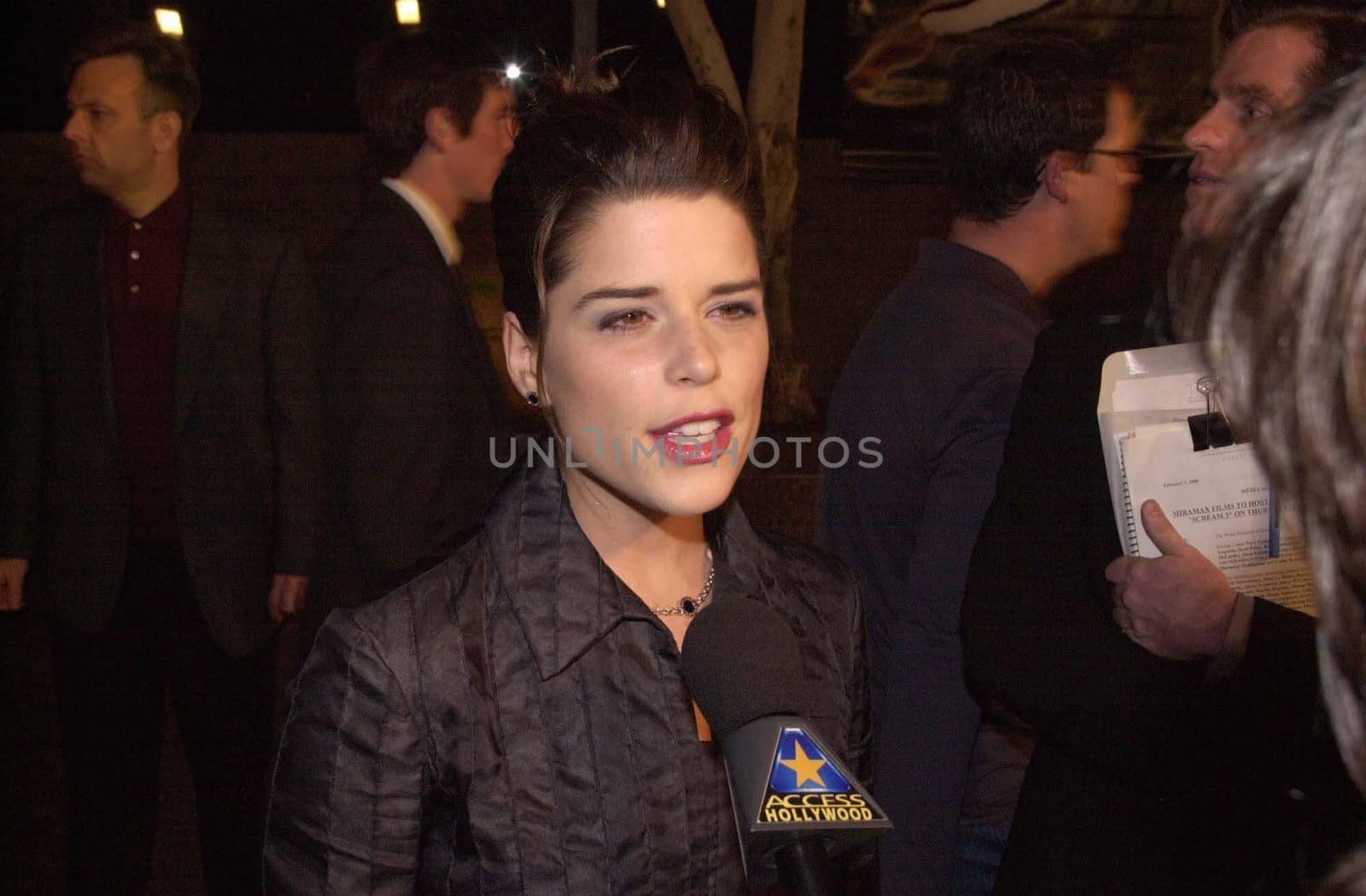 Neve Campbell at the premiere of Dimension Film's "Scream 3" in Westwood, 02-02-00