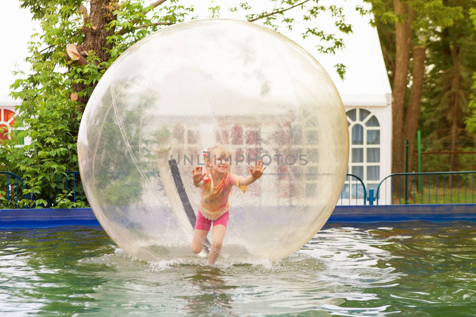 child in zorb