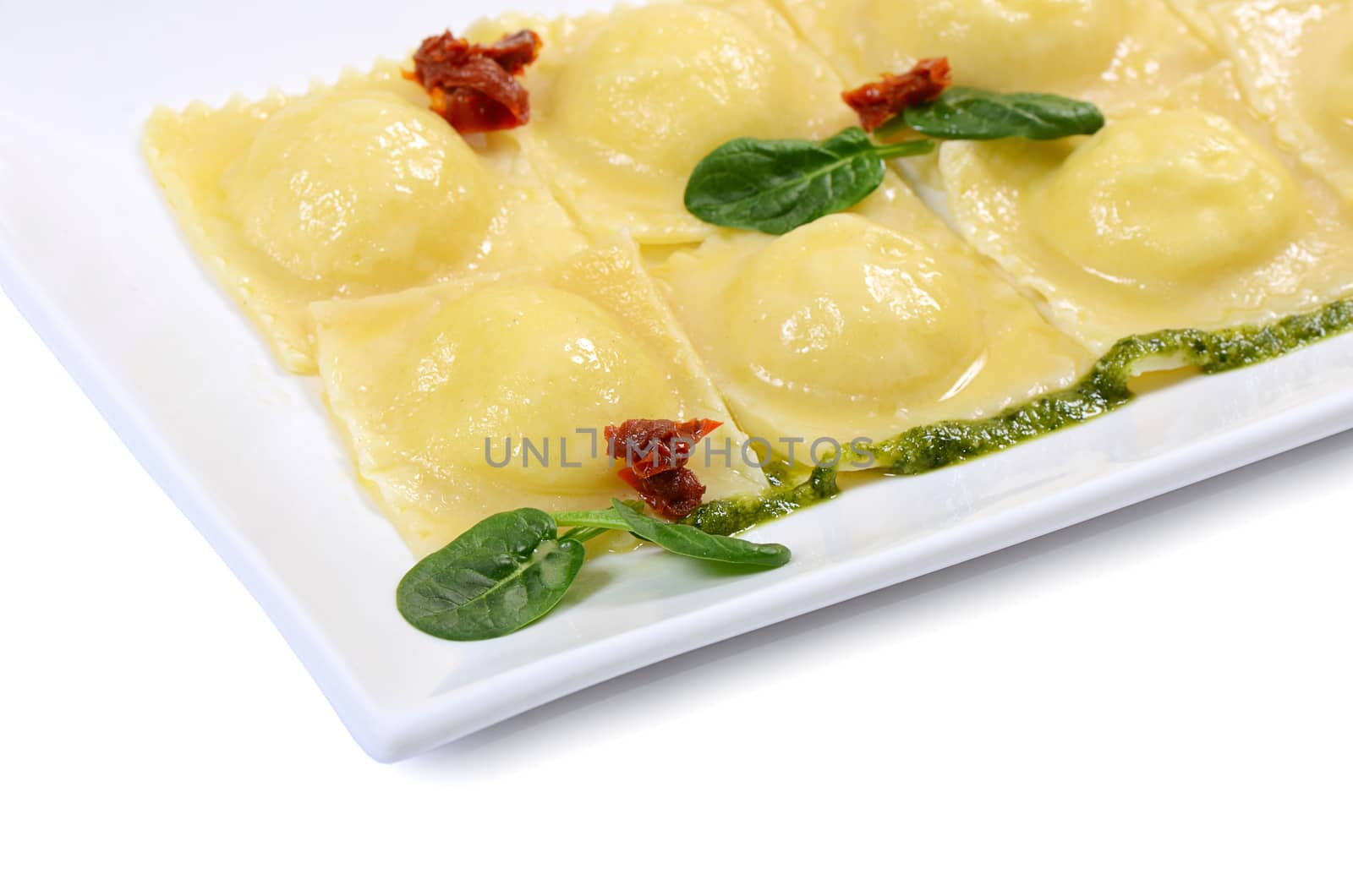 Ravioli with spinach and Rikotta with pesto