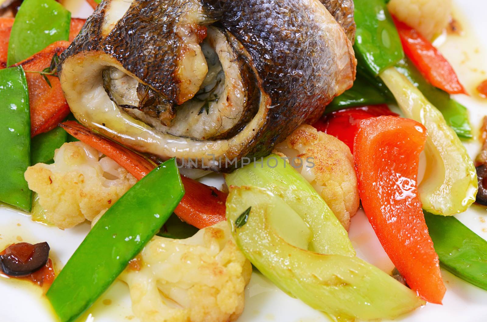 Sea bass fillet with spring vegetables by SvetaVo