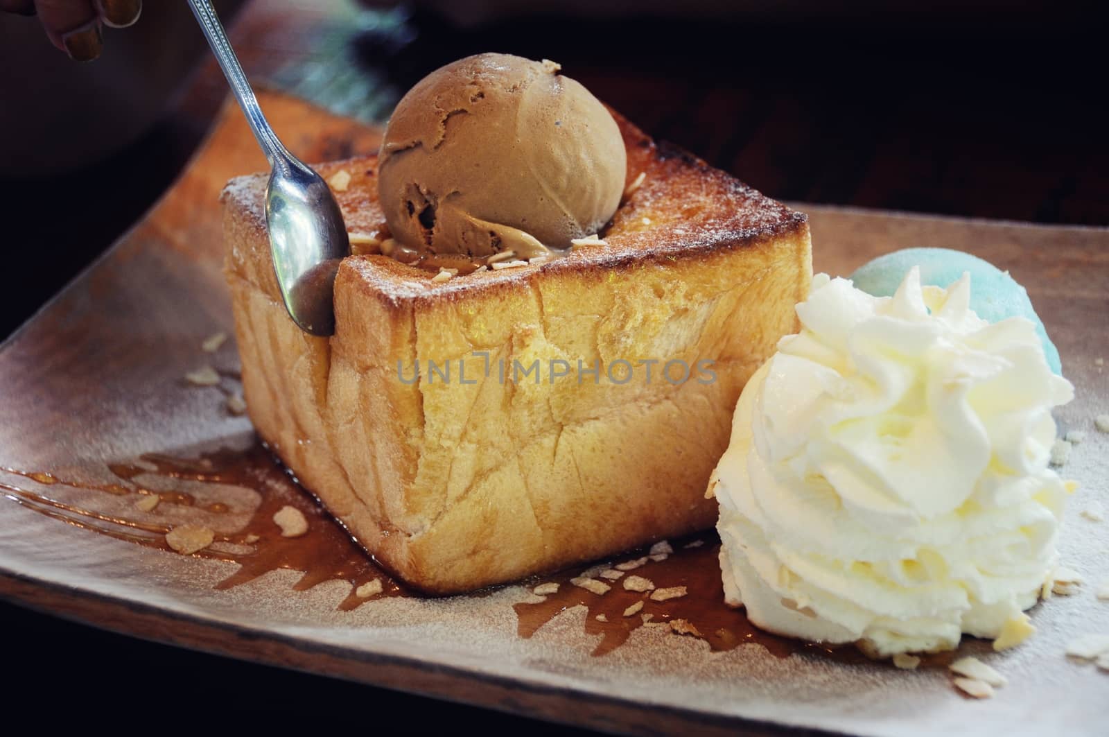 Honey toast ice cream by untouchablephoto