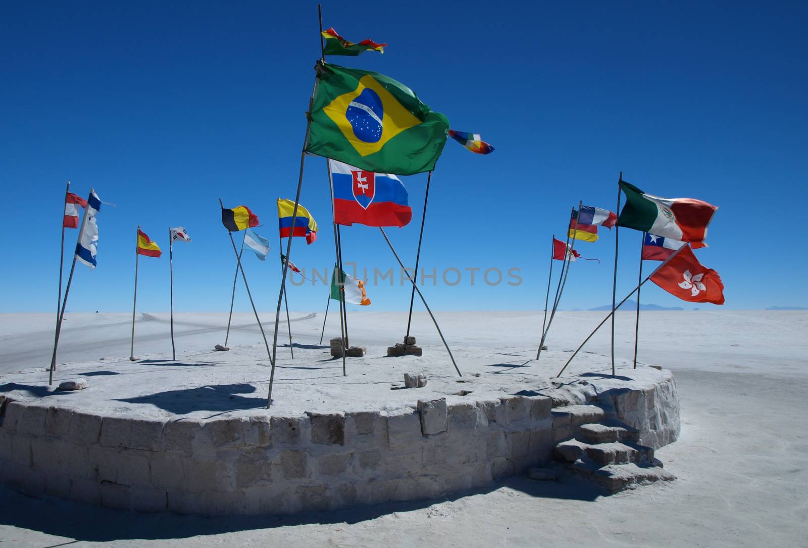 Flags on Salar de Uyuni (Bolivia)