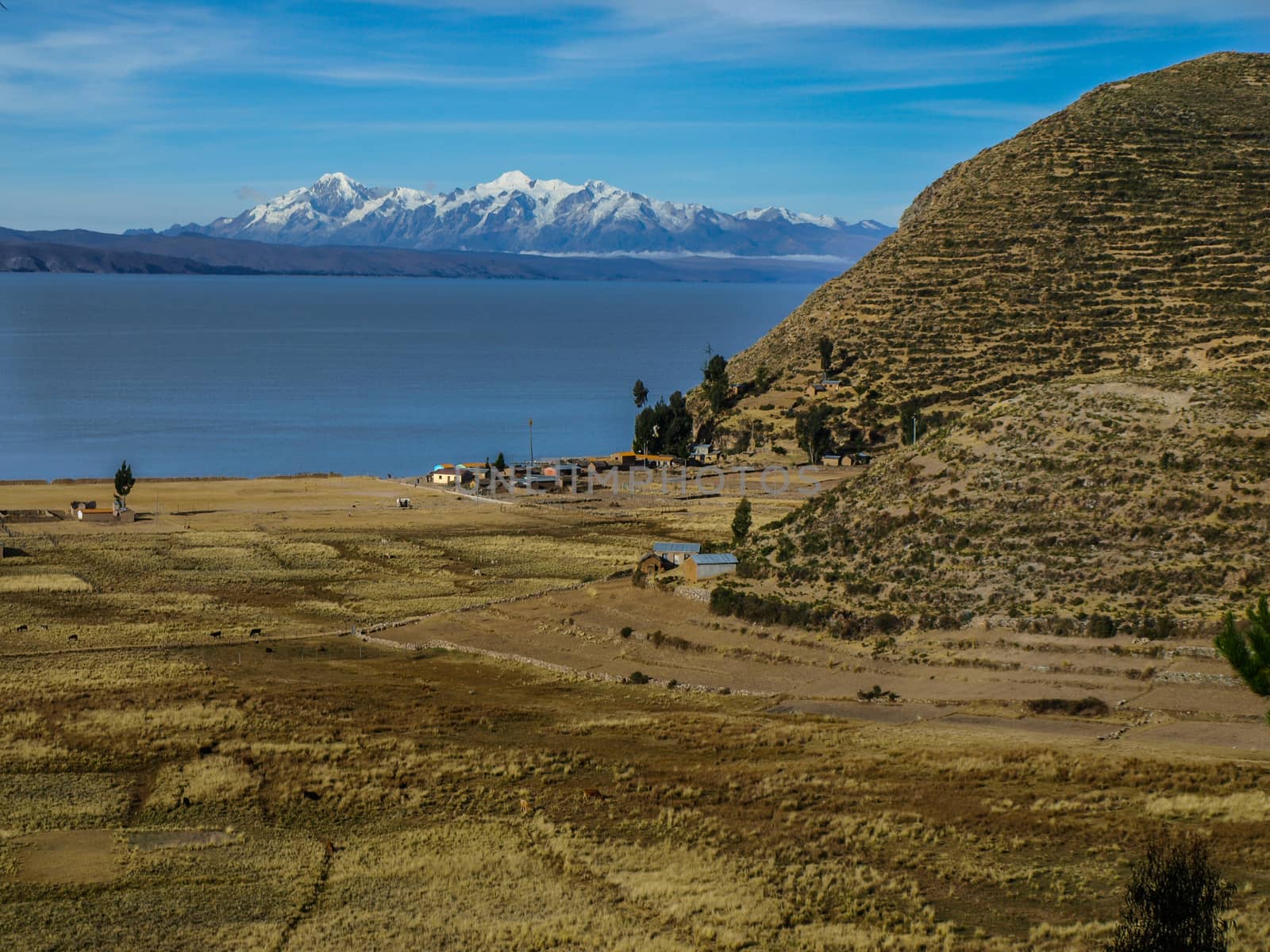 Isla del Sol and Titicaca lake by pyty