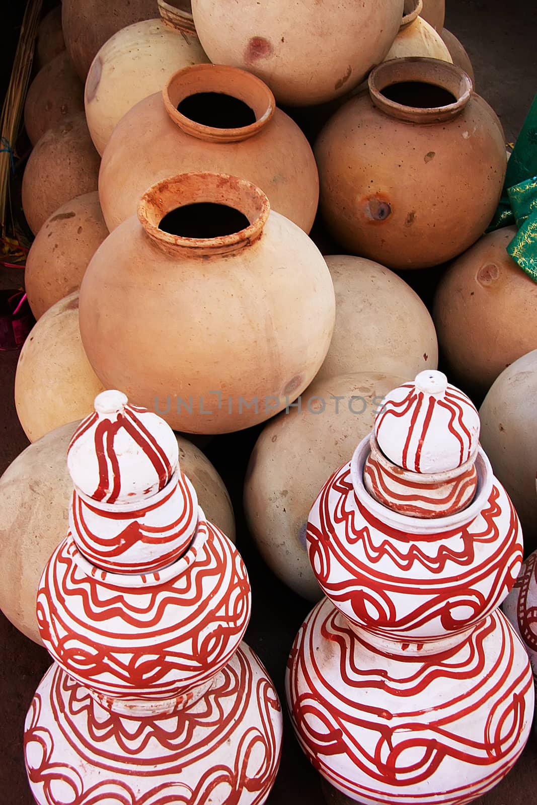 Display of pottery, Sadar Market, Jodhpur, India by donya_nedomam